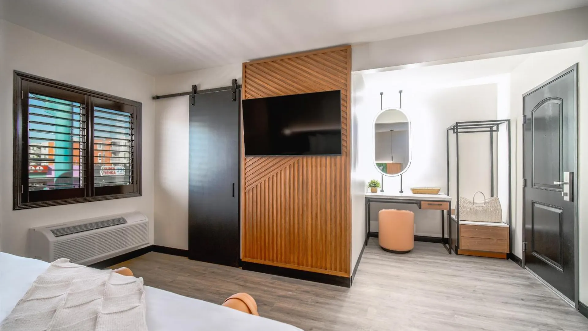 *** Hotel Lyfe Inn & Suites By Aga- North Hollywood Universal Studios Los Angeles United States