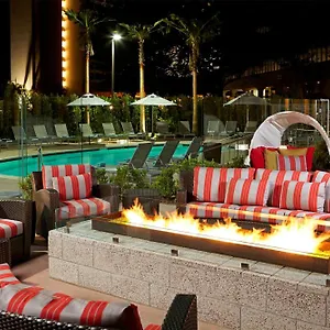 By Marriott Angeles Lax/century Boulevard Hotel